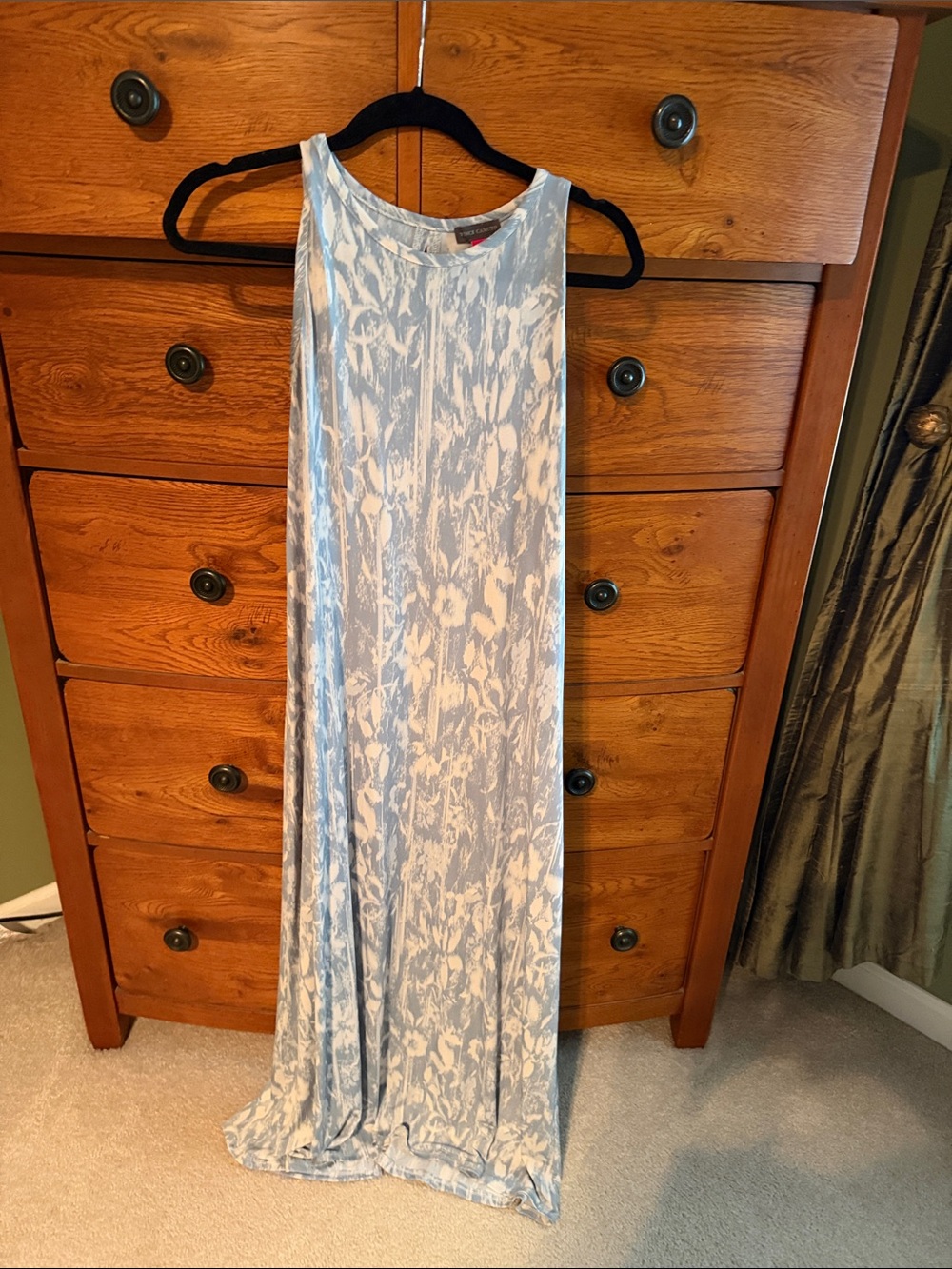 Vince Camuto Sleeveless Light Blue & White Printed Maxi Dress